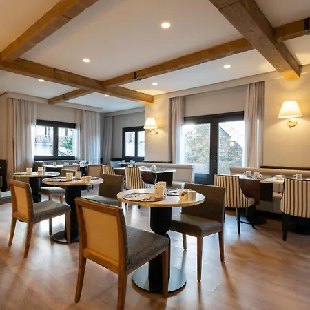 Eurostars Royal Tanau Отель 5*
