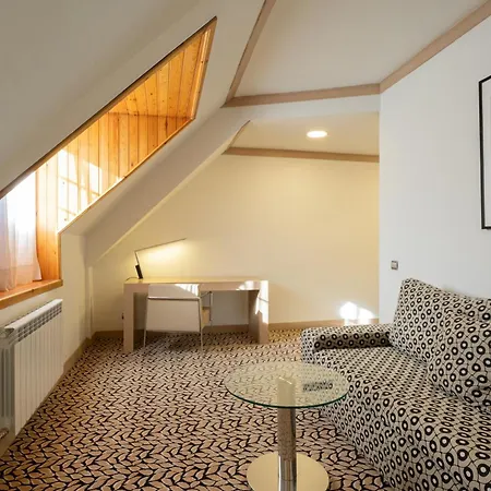 Eurostars Royal Tanau Отель 5*