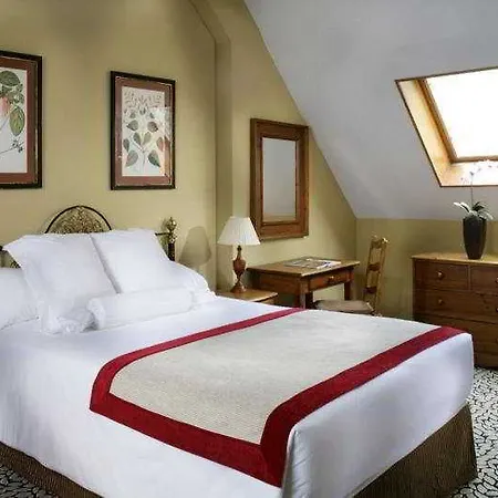 Отель Eurostars Royal Tanau
